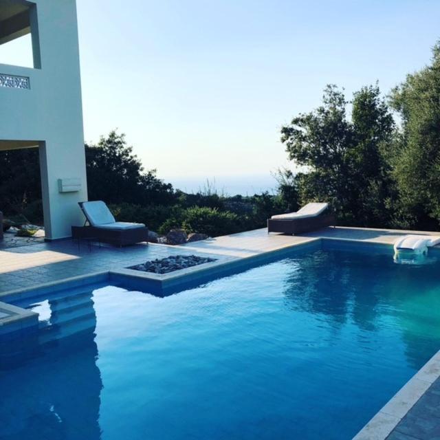 Kyparissia De Wandelboom Villa Vrises  Eksteriør bilde